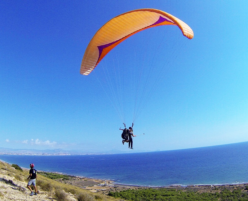 www.parapentesantapola.es